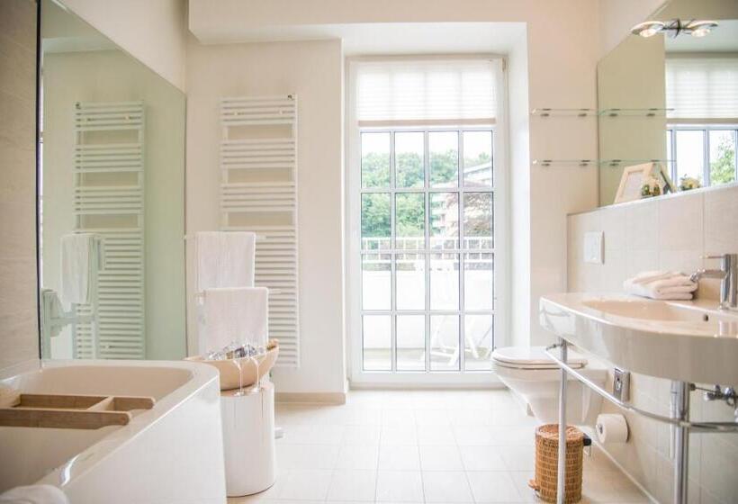 جناح مطلّ علي البحر, Strandhotel Glücksburg