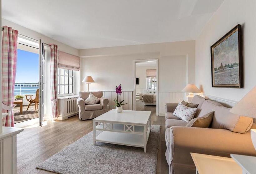 Suite mit Meerblick, Strandhotel Glücksburg