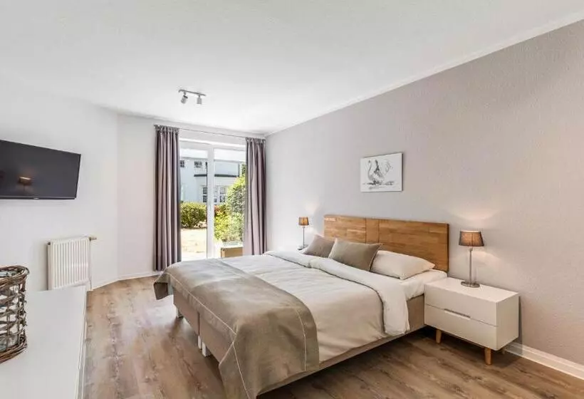 1 Schlafzimmer Apartment mit Terrasse, Strandhotel Glücksburg