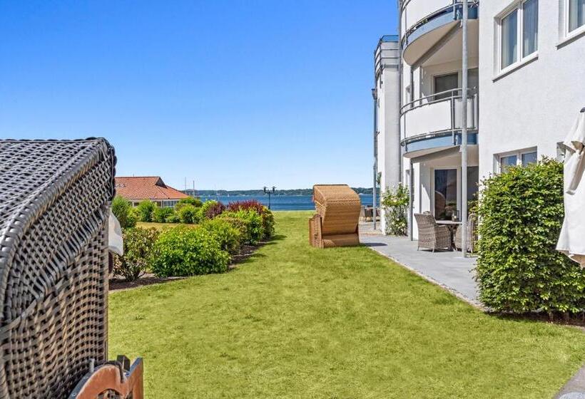 شقة غرفة واحدة مزودة بتراس, Strandhotel Glücksburg