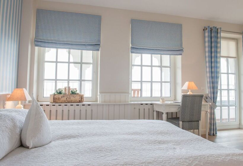 غرفة بريميوم مطلّة علي البحر, Strandhotel Glücksburg