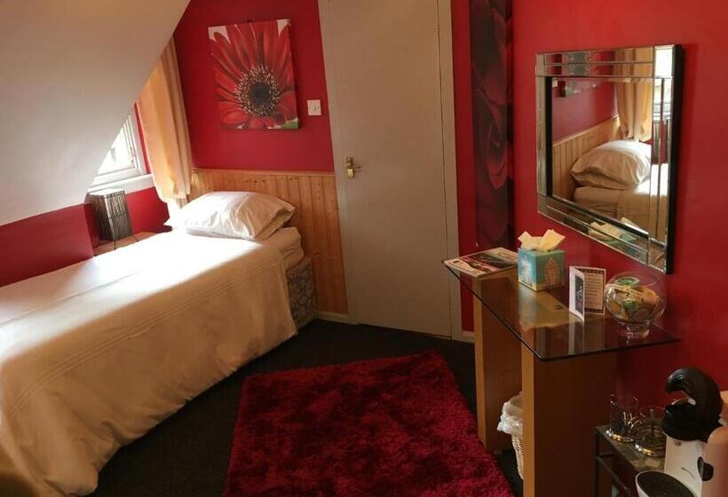 Triple Room Sea View, The Folly