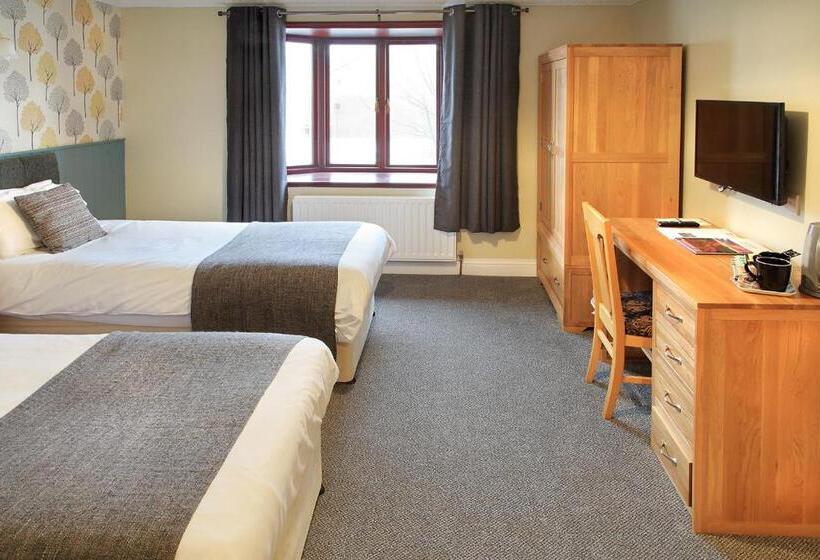 חדר סטנדרט, The Marine