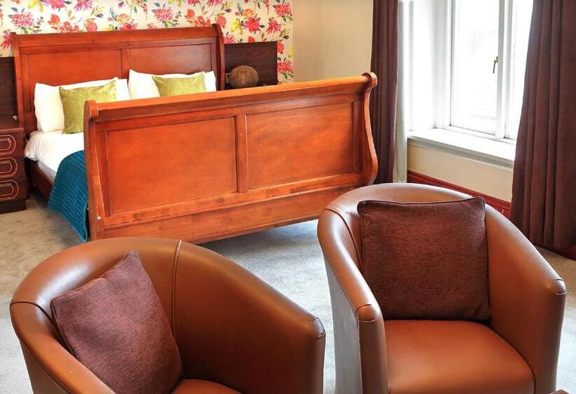 סוויטה, The Marine