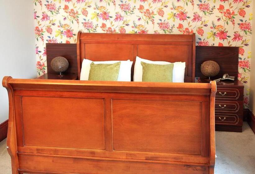 סוויטה, The Marine