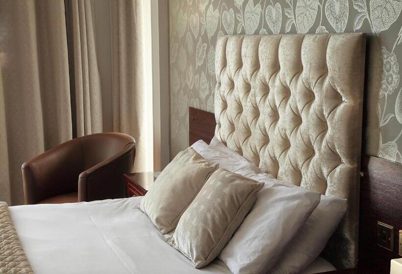 חדר סטנדרט נוף לים, The Marine