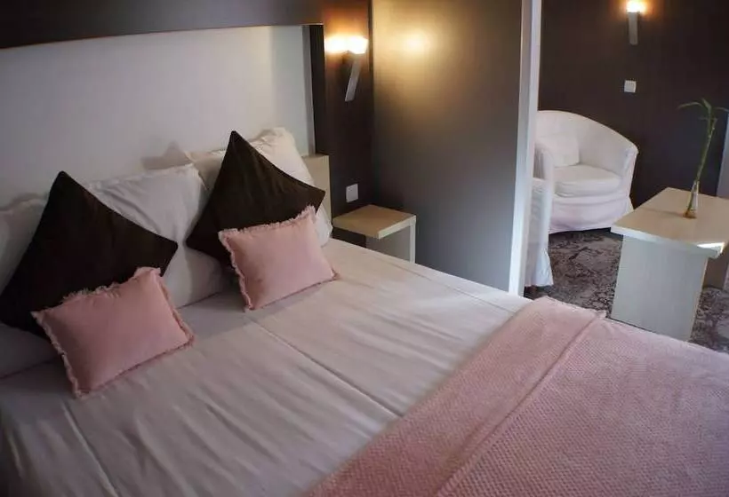 Standard-huone, The Originals City, Hôtel La Siesta, Annonay Est