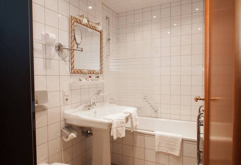 디럭스 룸 가든 전망, Parkhotel Bad Faulenbach