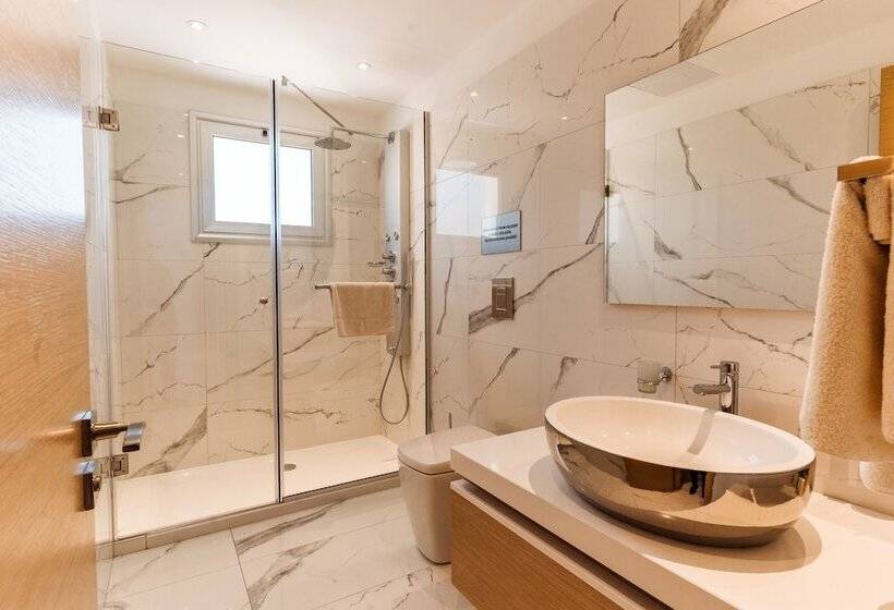 סוויטה אקזקיוטיב, Vrachia Beach Hotel & Suites   Adults Only