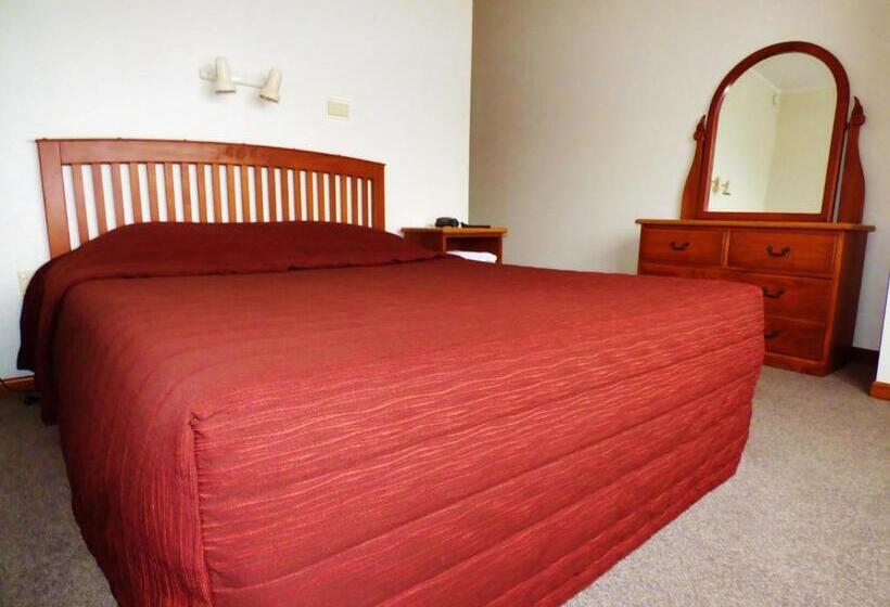 דירת חדר, The Esplanade Motel & Conference Centre