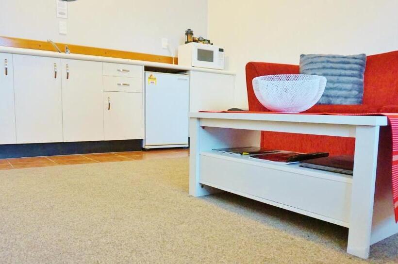 דירת חדר, The Esplanade Motel & Conference Centre