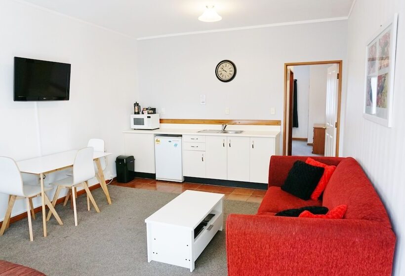 דירת חדר, The Esplanade Motel & Conference Centre