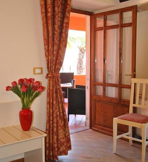 غرفة قياسية مزوَّدة بتراس, Villa San Michele