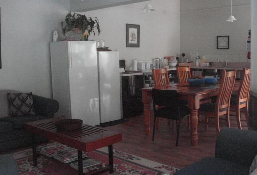 غرفة قياسية حمام مشترك, Woodlands Motel