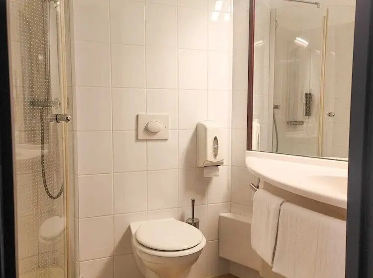 ファミリールーム, B&B Hotel Rodez Bourran