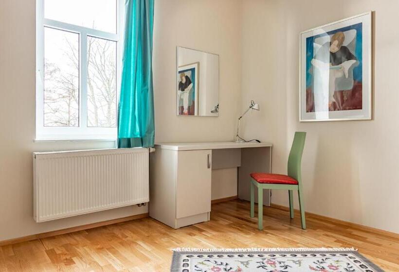 شقة غرفة واحدة, Boutique Hotel Swisshouse