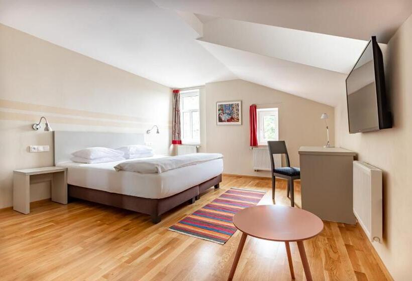 Номер Superior, Boutique Hotel Swisshouse
