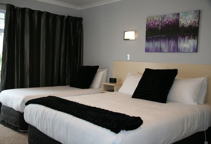 Escritório Superior, Lakeside Taupo Motel
