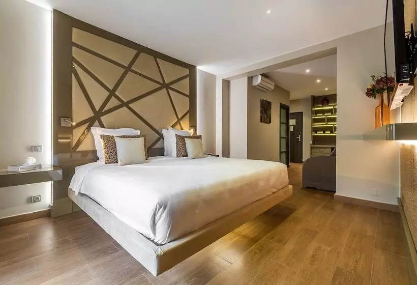 اتاق لوکس, A Casa Di Ma