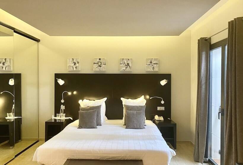 חדר סופריור, A Casa Di Ma