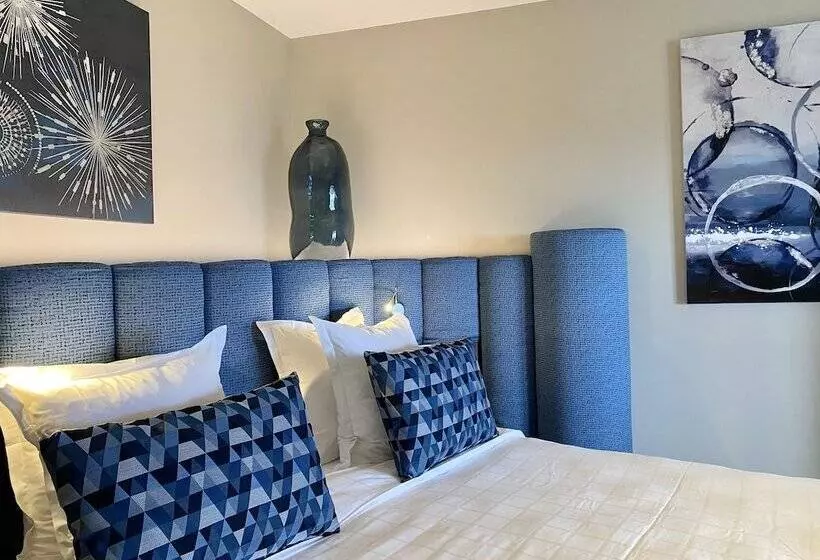 اتاق لوکس, A Casa Di Ma