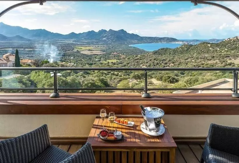 اتاق لوکس, A Casa Di Ma