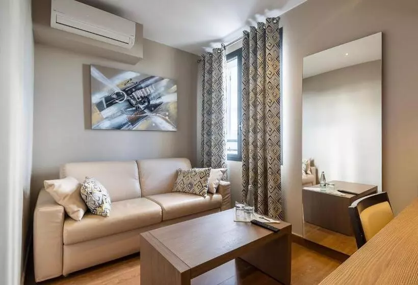 اتاق پرستیژ, A Casa Di Ma
