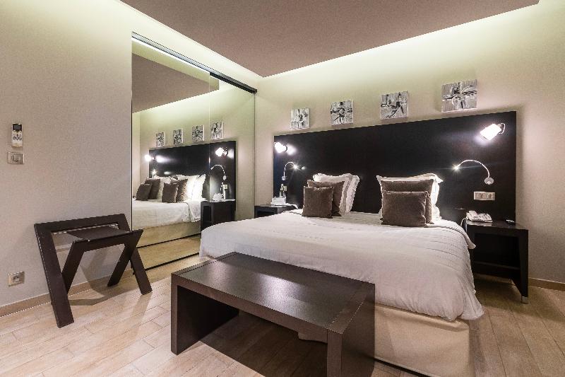 חדר סופריור, A Casa Di Ma