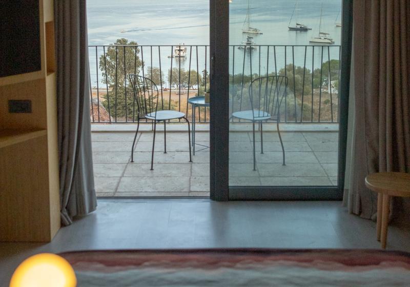 חדר סופריור, A Casa Di Ma