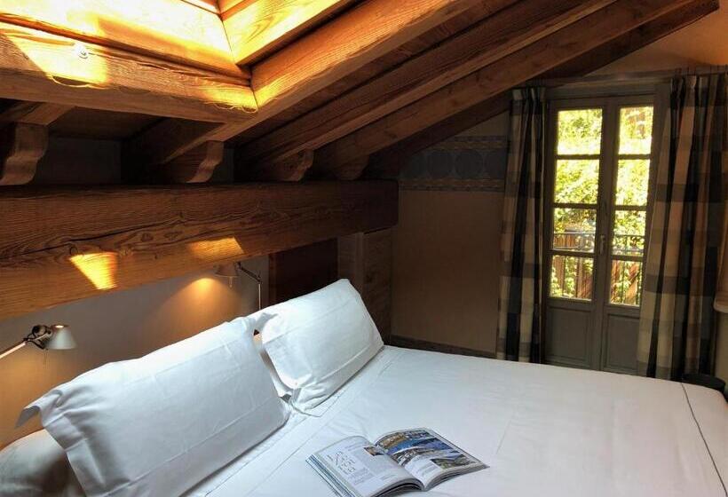 غرفة سوبيريور, Ad Gallias