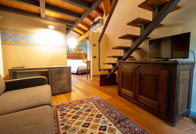 جناح, Ad Gallias