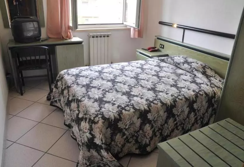 スタンダードシングルルーム, Albergo Di Murlo