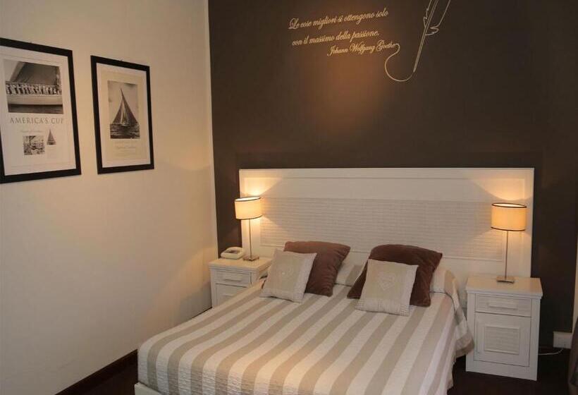 バルコニーつきオーシャンビュースーペリアルーム, Ancora Riviera