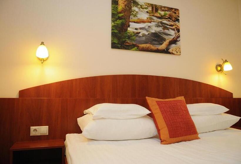 Apartament 2 Sypialnie, Apartman Bella