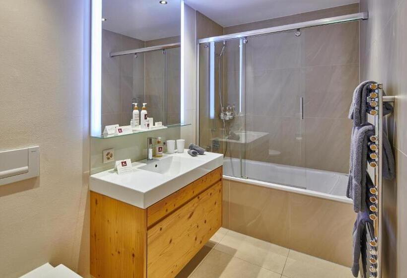 家庭间, Aspen Alpine Lifestyle