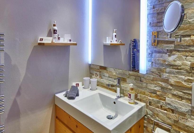 سوییت با چشم‌انداز کوه, Aspen Alpine Lifestyle