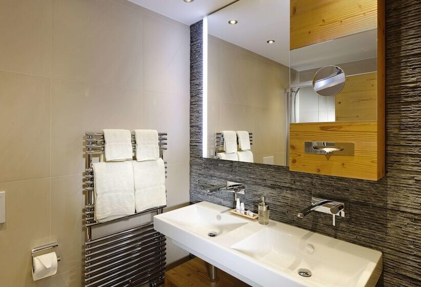 家庭间, Aspen Alpine Lifestyle