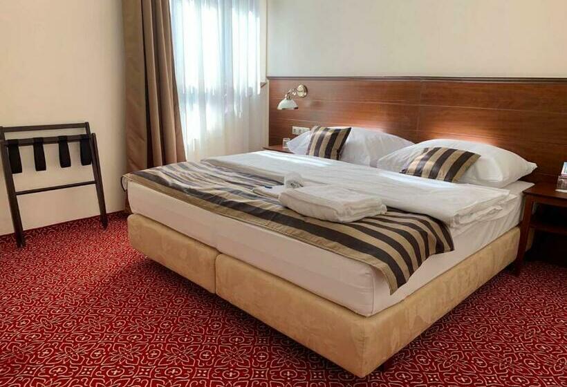 اتاق راحتی, Bankov Košice