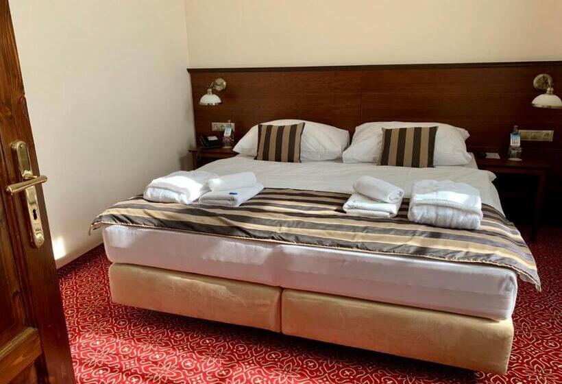 اتاق استاندارد, Bankov Košice