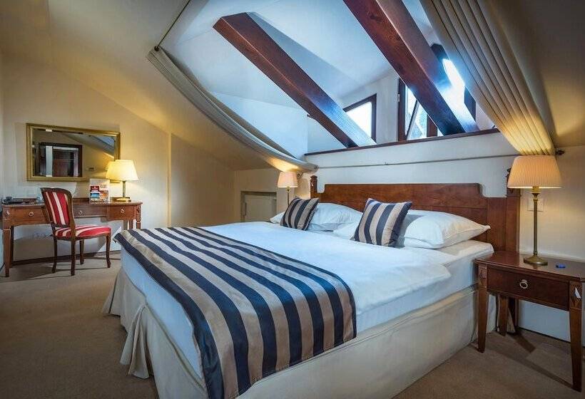 اتاق سوپریور, Bankov Košice