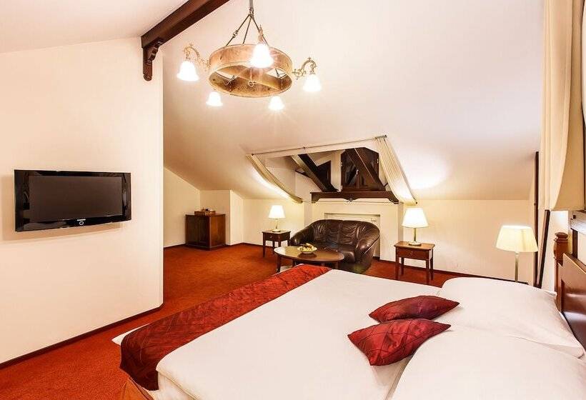 اتاق لوکس, Bankov Košice