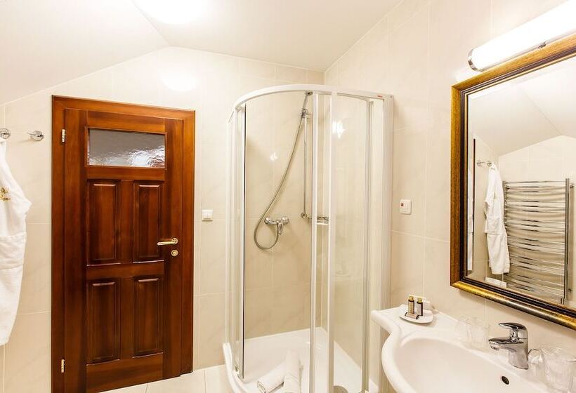 اتاق راحتی, Bankov Košice