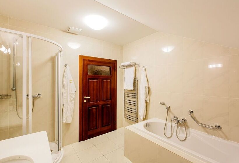 اتاق سوپریور, Bankov Košice