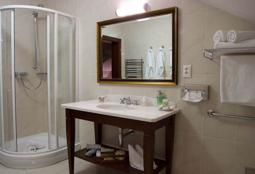 اتاق سوپریور, Bankov Košice