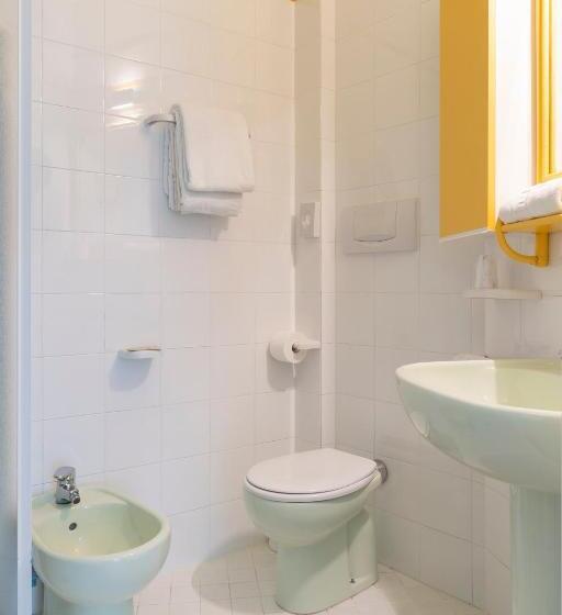 חדר סטנדרט, Capri 3 Stelle Superior