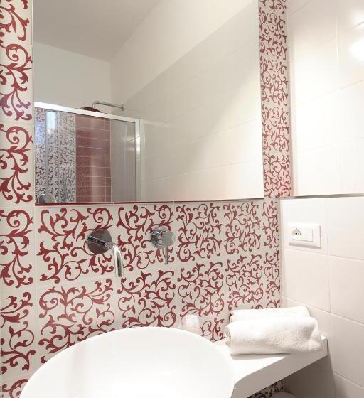 חדר קלאסי לשלושה, Capri 3 Stelle Superior