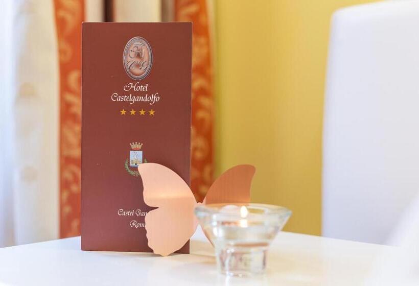 اتاق کلاسیک با چشمانداز شهر, Castel Gandolfo