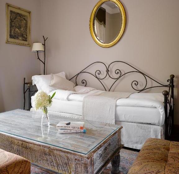 디럭스 스위트, Chateau Mcely