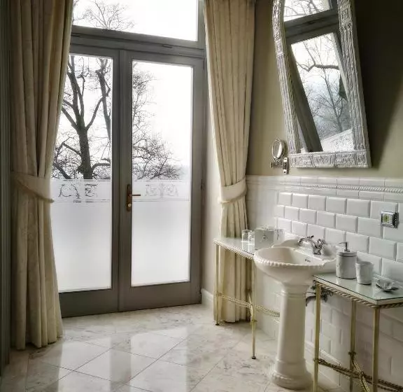 デラックススイート, Chateau Mcely