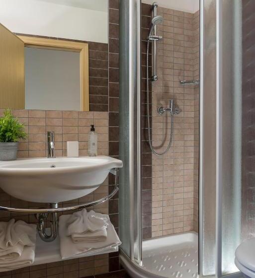 اتاق استاندارد, Duparc